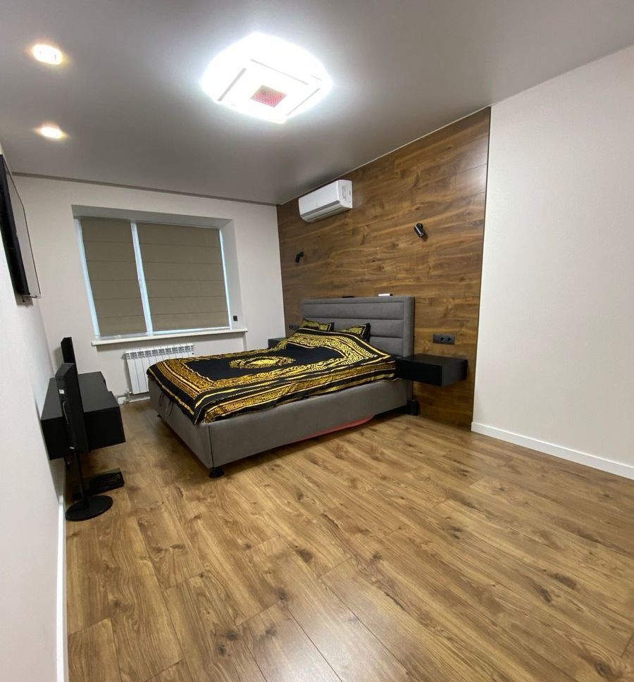 Продажа 2-комнатной квартиры 68 м²