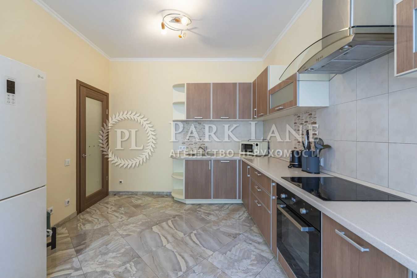 Продаж 2-кімнатної квартири 96.3 м², Дружби Народів бул., 14-16