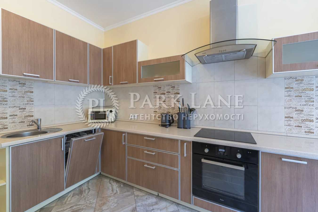 Продаж 2-кімнатної квартири 96.3 м², Дружби Народів бул., 14-16
