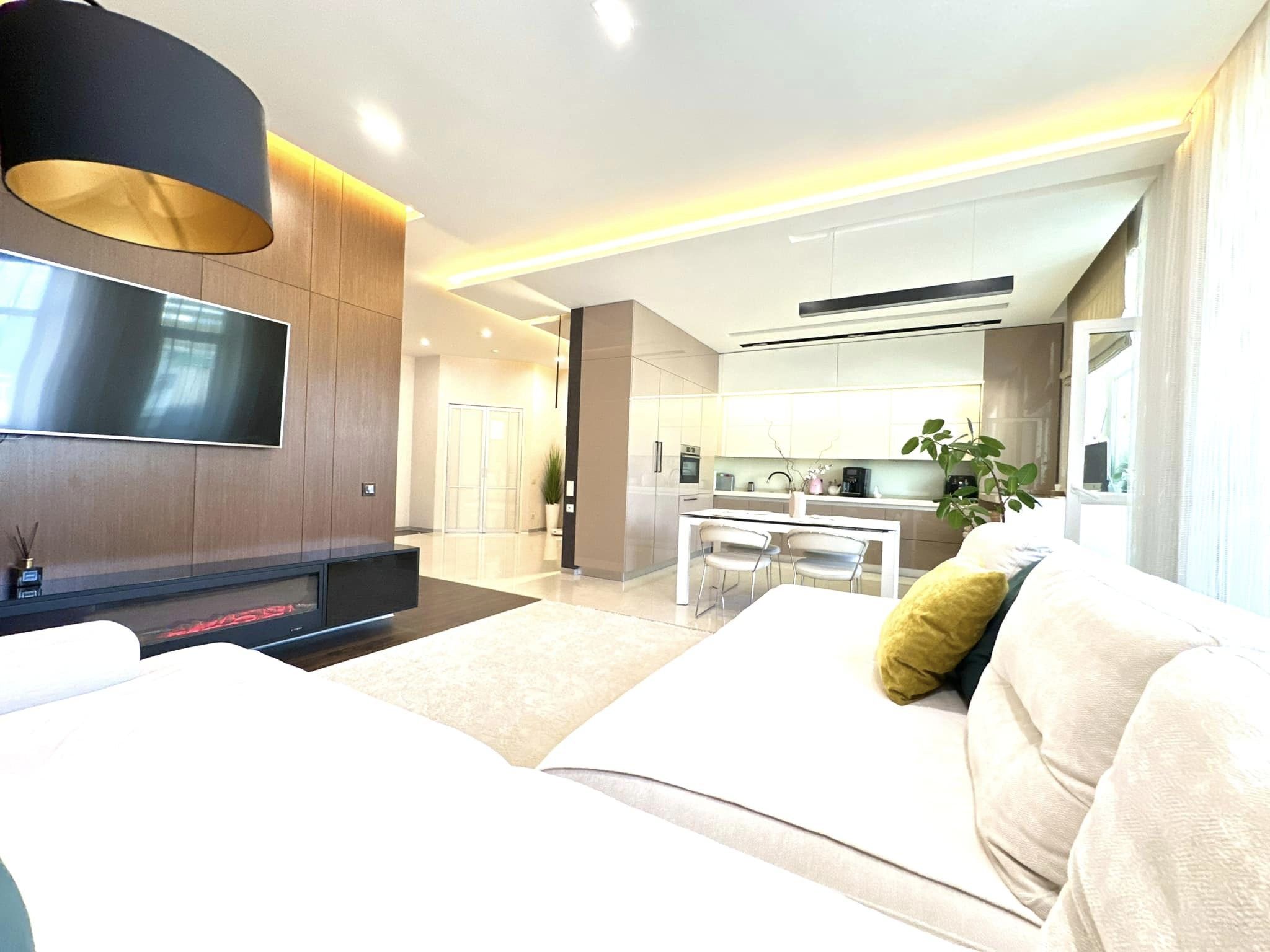 Продажа 3-комнатной квартиры 126 м², Борщаговская ул., 30А
