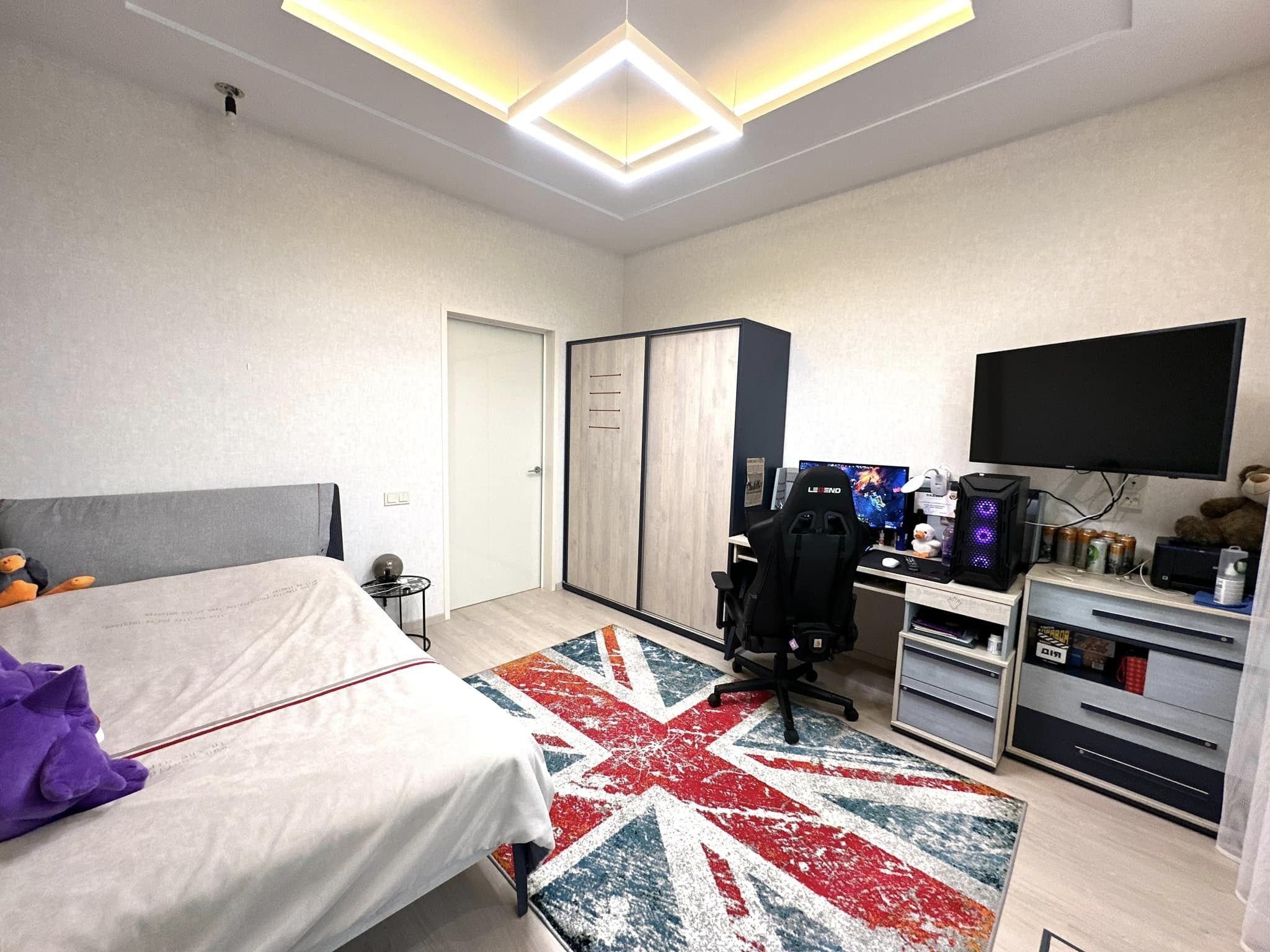 Продажа 3-комнатной квартиры 126 м², Борщаговская ул., 30А