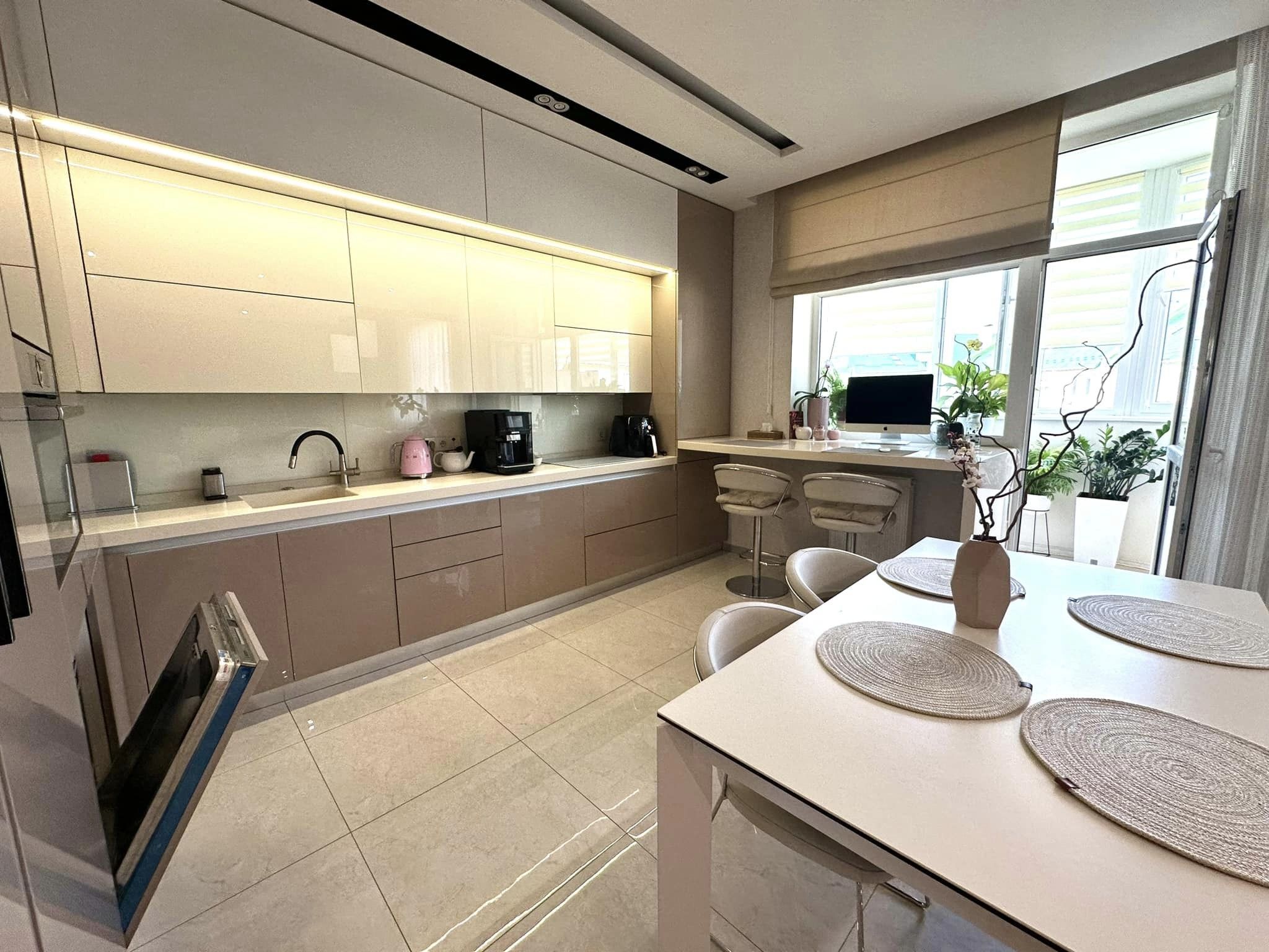 Продажа 3-комнатной квартиры 126 м², Борщаговская ул., 30А