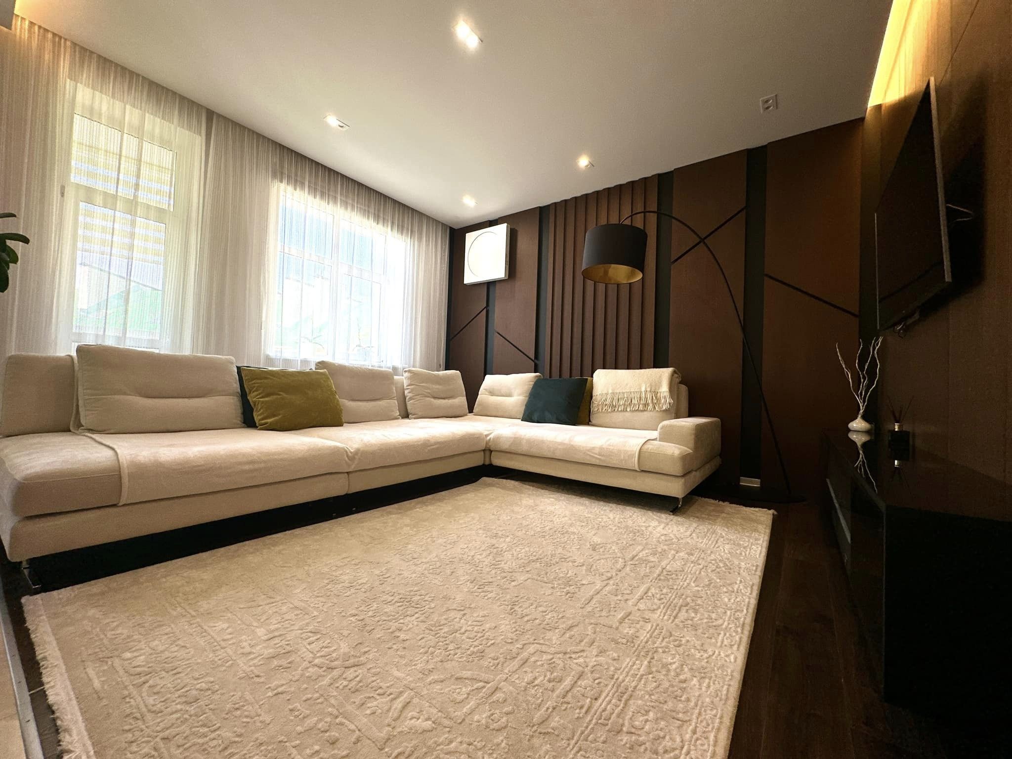 Продажа 3-комнатной квартиры 126 м², Борщаговская ул., 30А