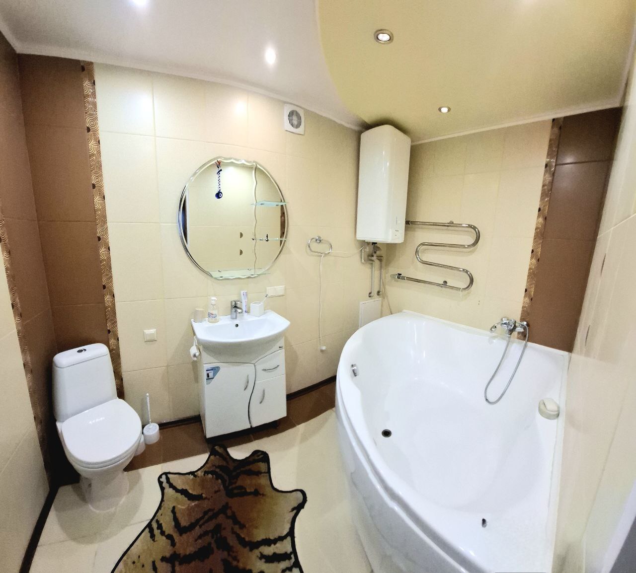 Аренда 2-комнатной квартиры 70 м², Декабрістів 46