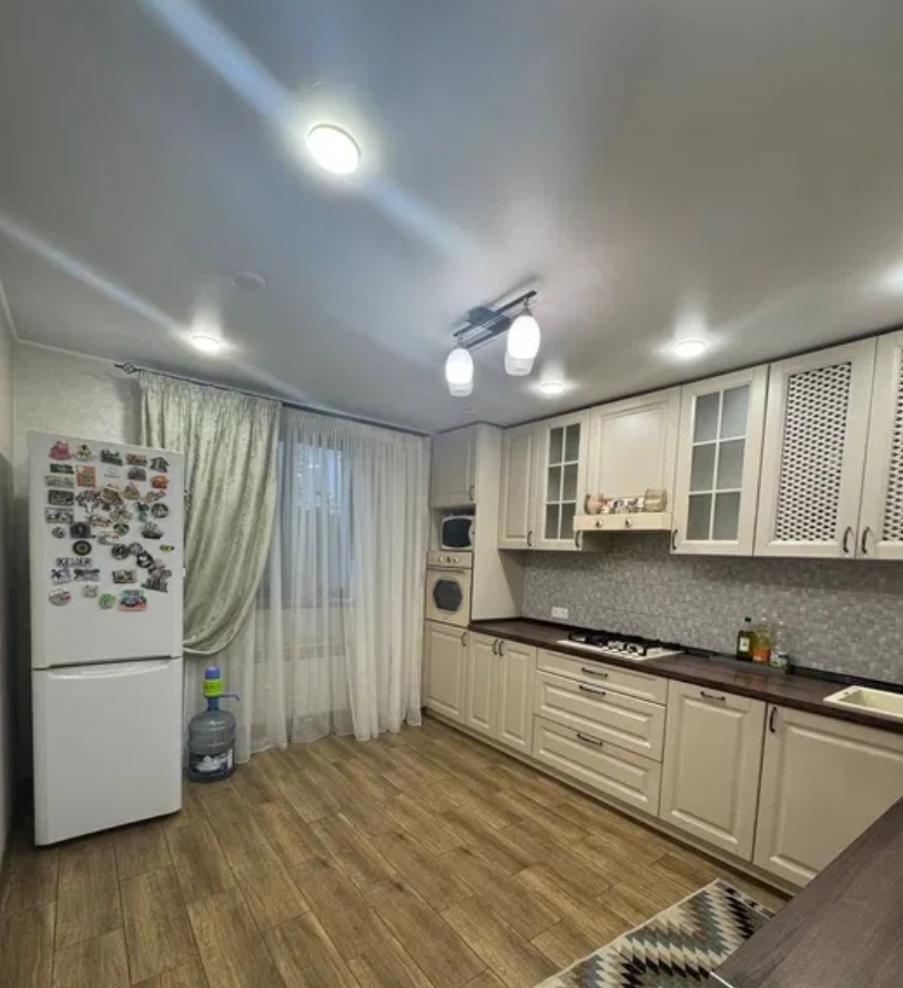 Оренда будинку 150 м², Донского Дмитрия вул.