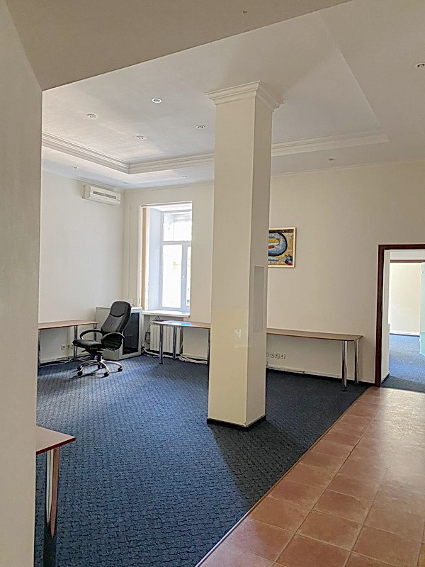 Аренда офиса 105 м², Богдана Хмельницкого ул., 42