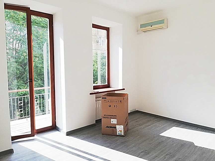 Аренда офиса 105 м², Паторжинского ул., 4