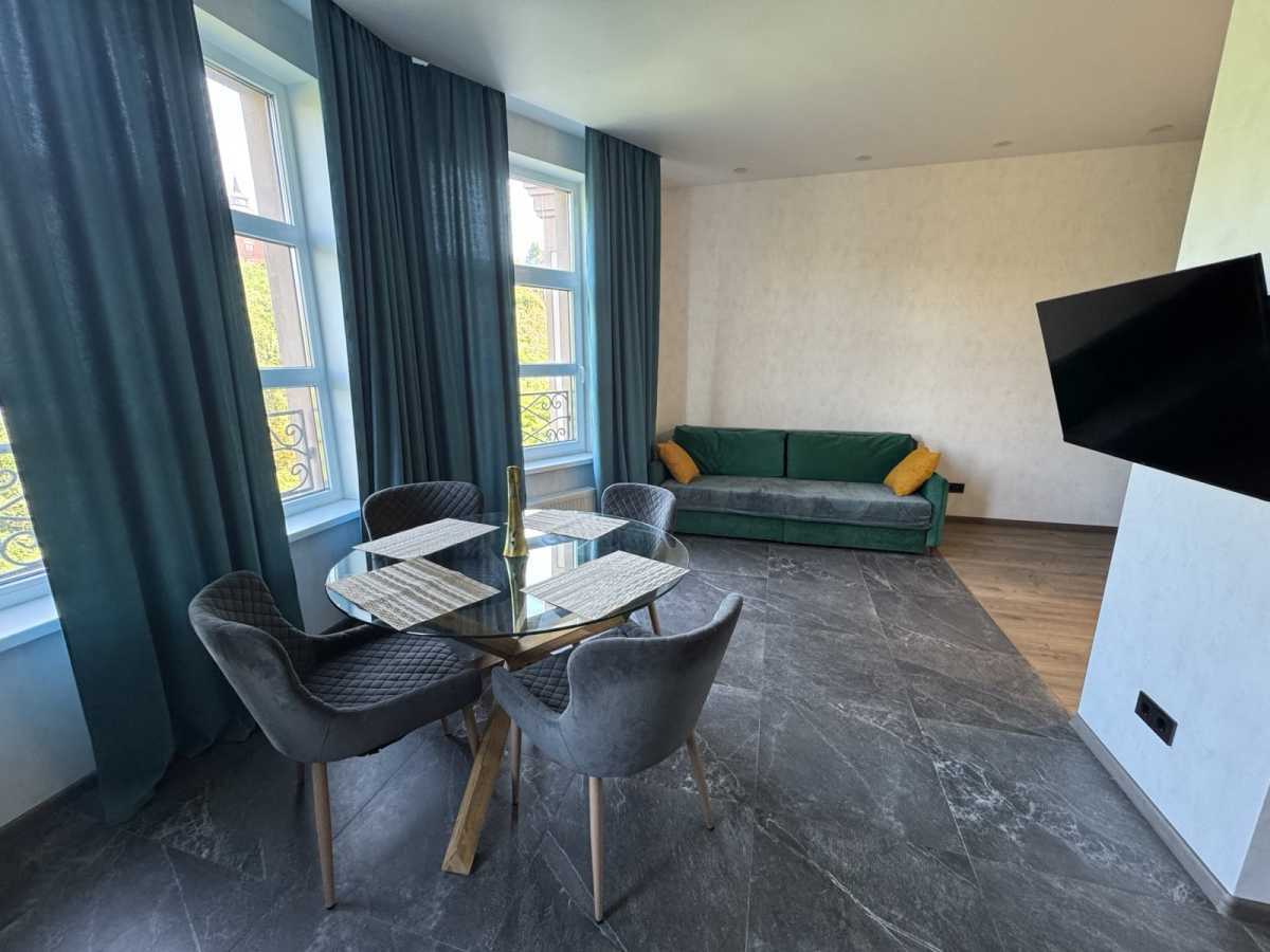 Аренда 1-комнатной квартиры 45 м², Михаила Бойчука ул., 19а
