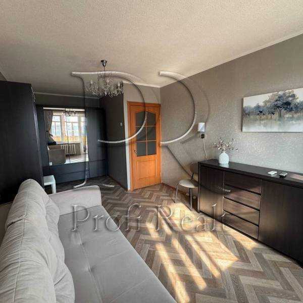 Продаж 1-кімнатної квартири 29 м², Павла Тичини просп., 9А