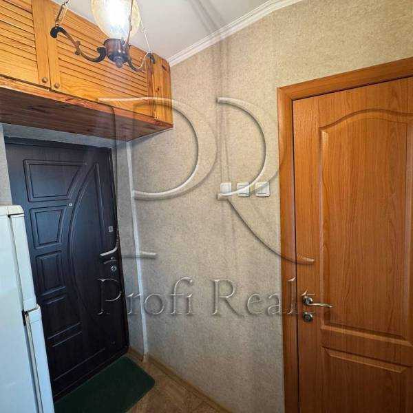 Продаж 1-кімнатної квартири 29 м², Павла Тичини просп., 9А