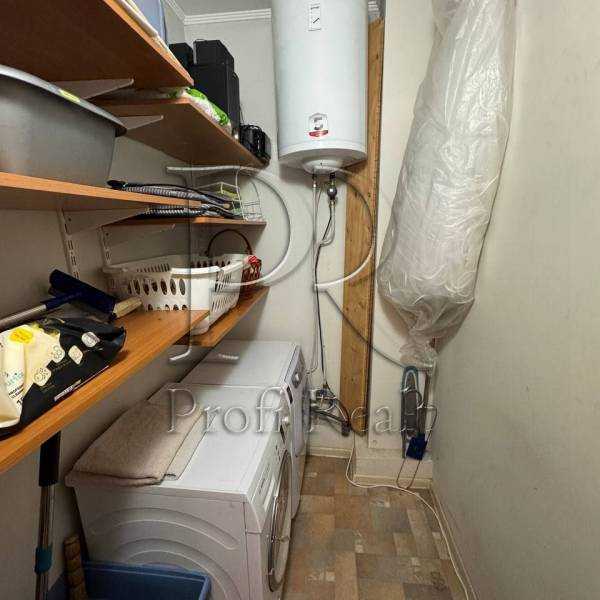 Продаж 3-кімнатної квартири 113 м², Ніжинська вул., 5