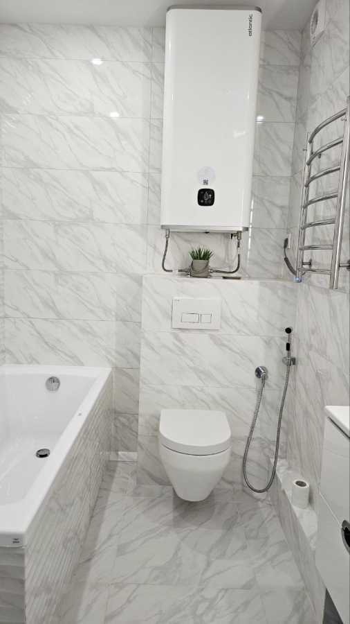 Продажа 2-комнатной квартиры 60 м², Николая Бажана просп., 17б