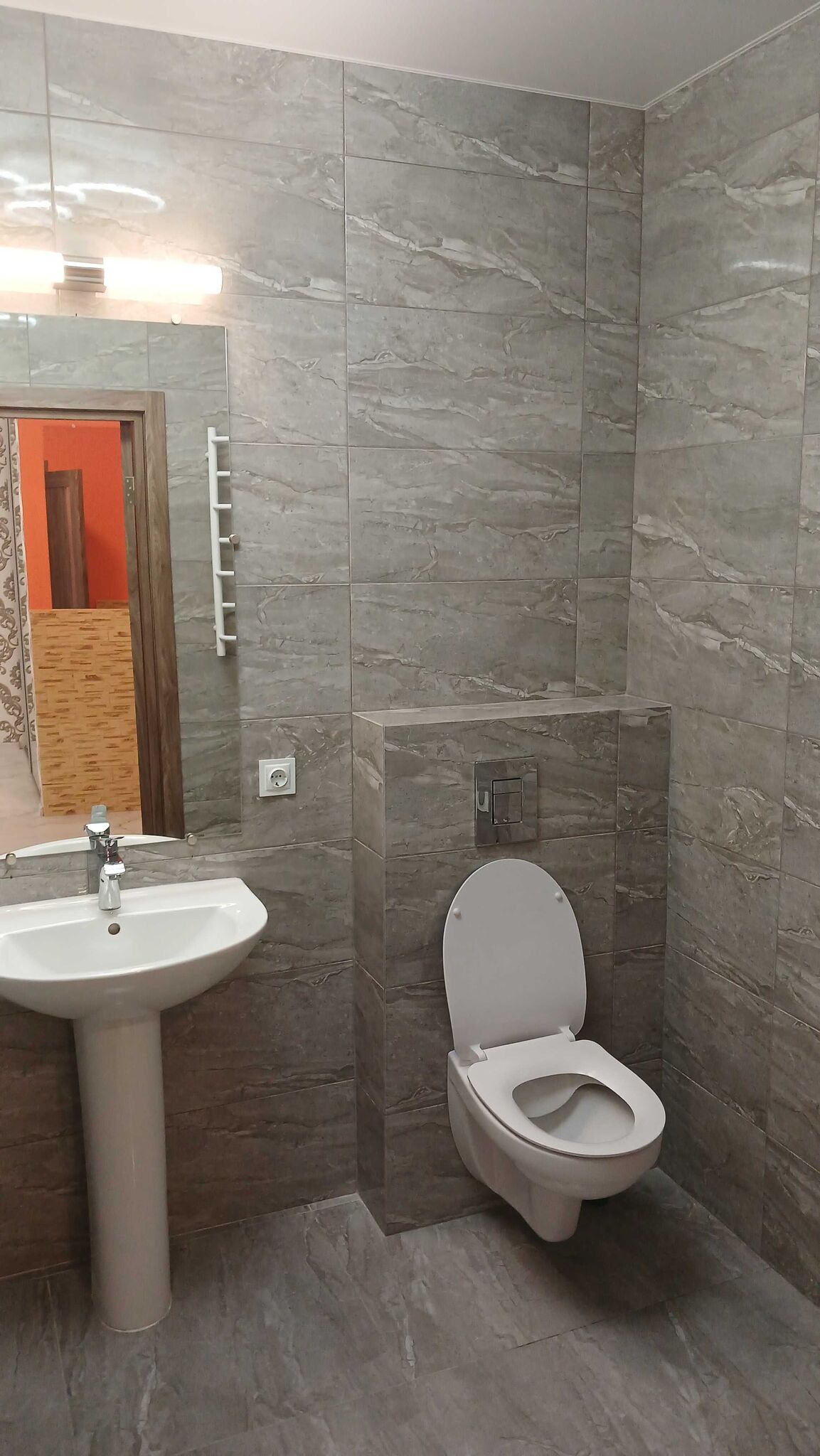 Оренда 1-кімнатної квартири 49 м², ЖК Дніпровська Брама, Будинок 2