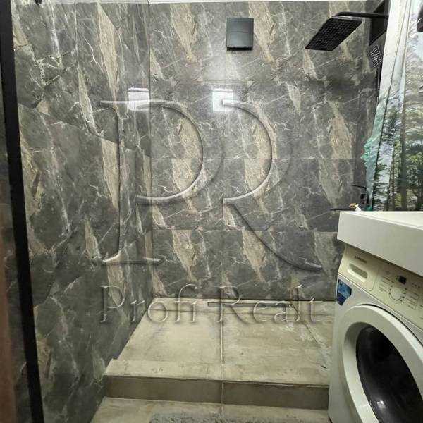 Продаж 1-кімнатної квартири 39 м², Смілянська вулиця, 8