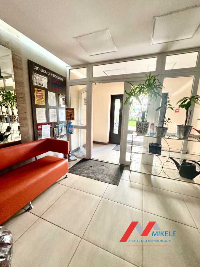 Продажа 1-комнатной квартиры 50 м², Елены Пчилки ул., 3В