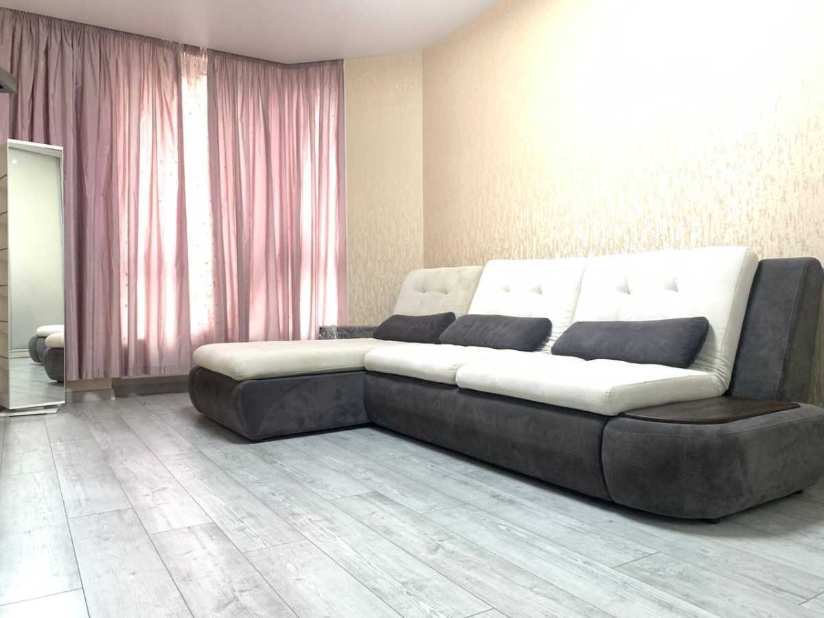 Аренда 2-комнатной квартиры 41 м², ЖК Sofia Nova, ДОМ 6 (МИРА, 12)