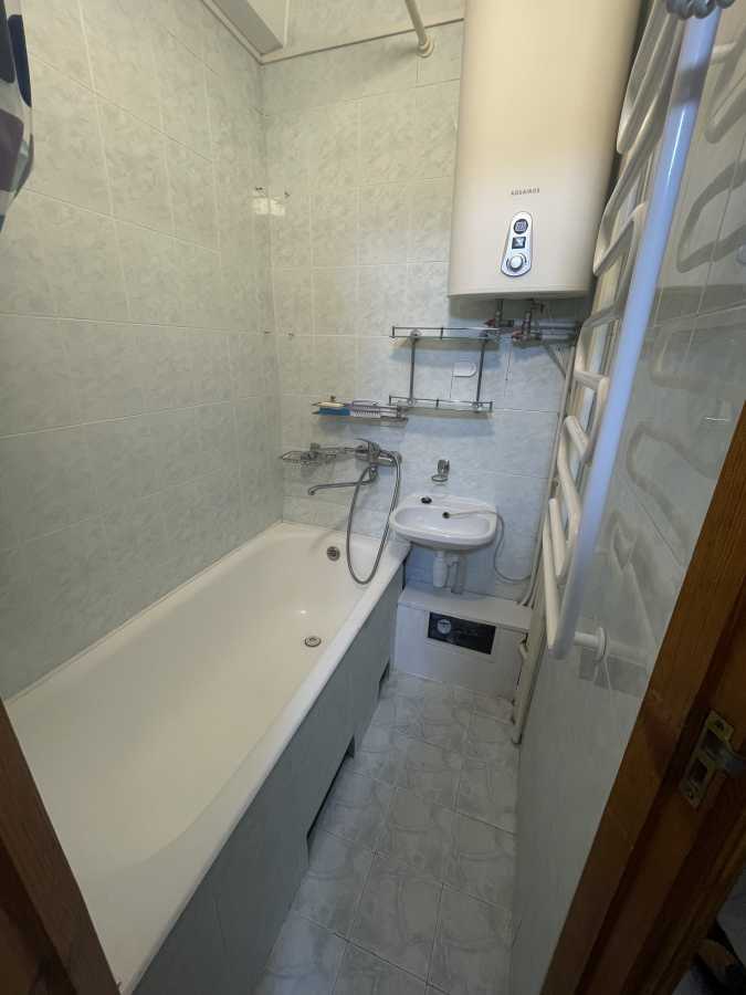 Продаж 3-кімнатної квартири 60 м², Павла Тичини просп., 3