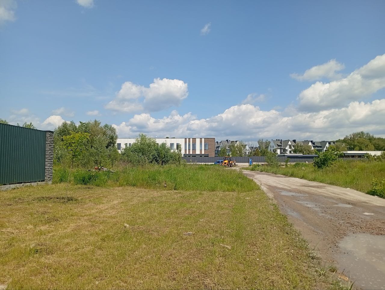 Продажа участка под индивидуальное жилое строительство 11 соток
