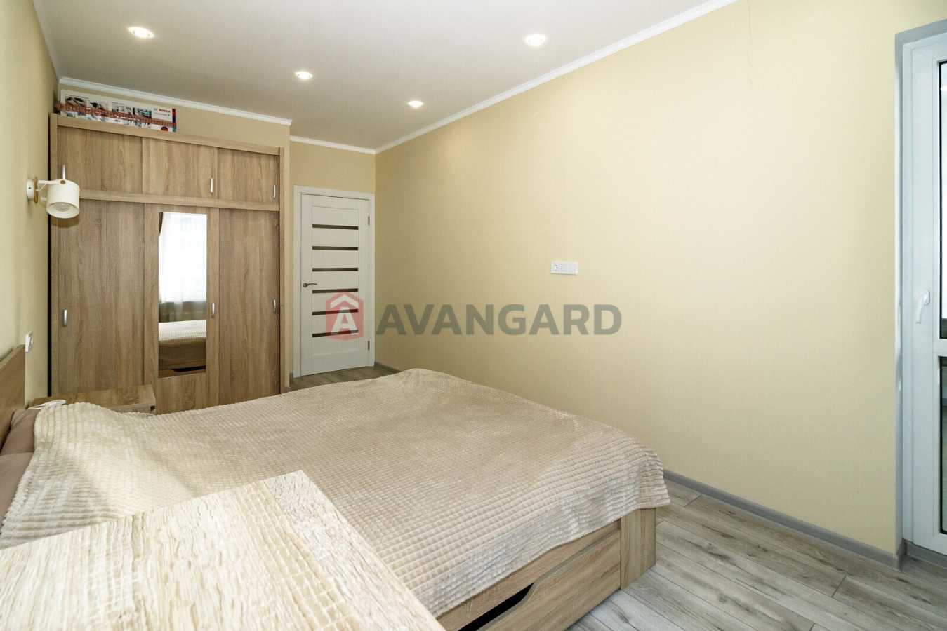 Продаж 1-кімнатної квартири 43.8 м², Євгена Сверстюка вул., 6