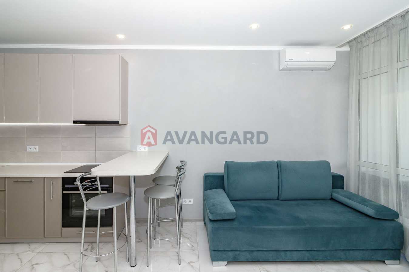 Продаж 1-кімнатної квартири 43.8 м², Євгена Сверстюка вул., 6
