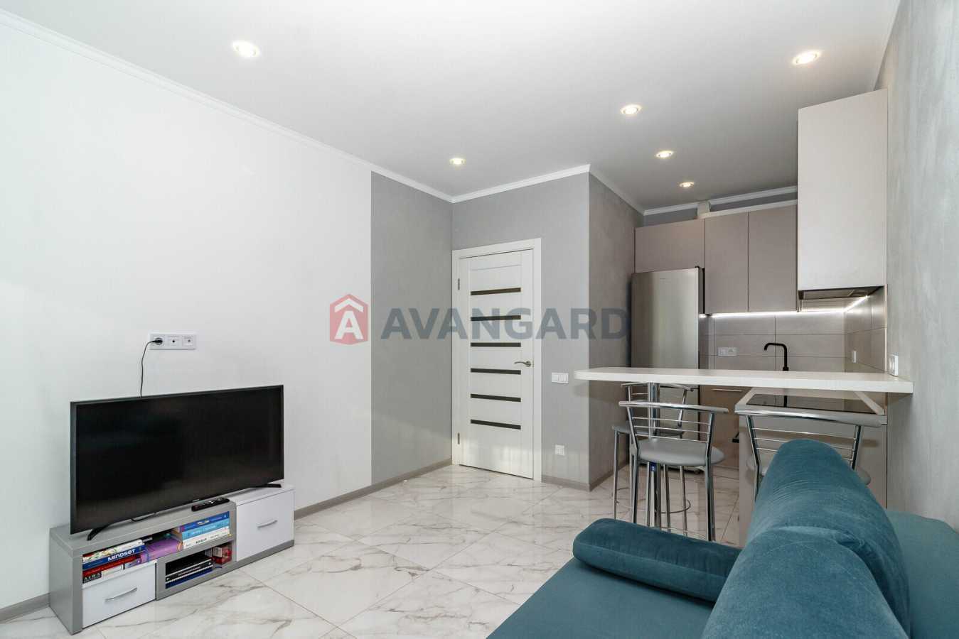 Продаж 1-кімнатної квартири 43.8 м², Євгена Сверстюка вул., 6