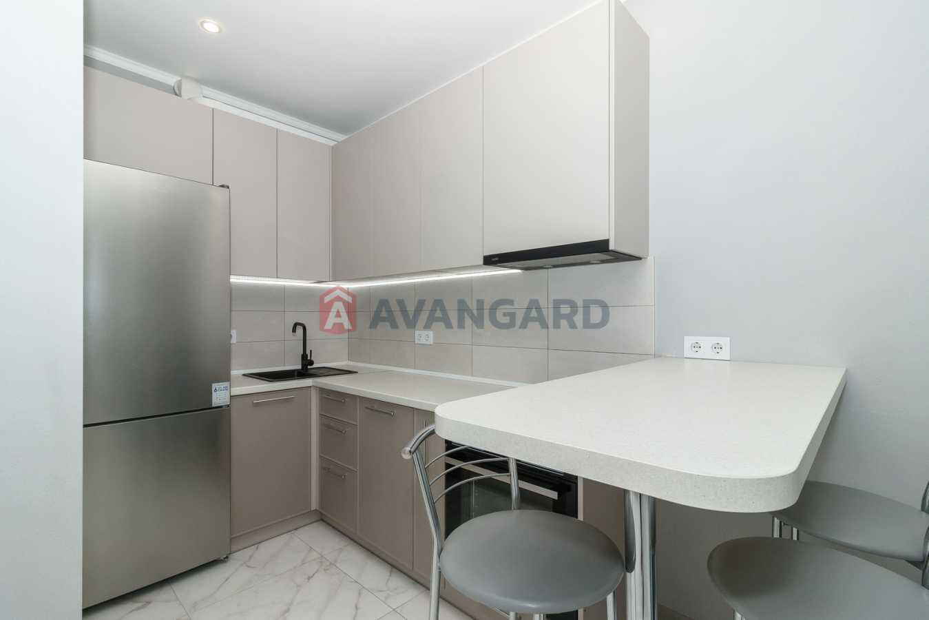 Продаж 1-кімнатної квартири 43.8 м², Євгена Сверстюка вул., 6