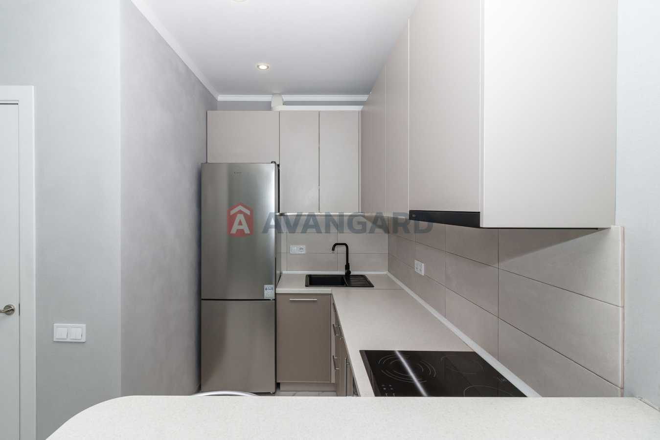 Продаж 1-кімнатної квартири 43.8 м², Євгена Сверстюка вул., 6
