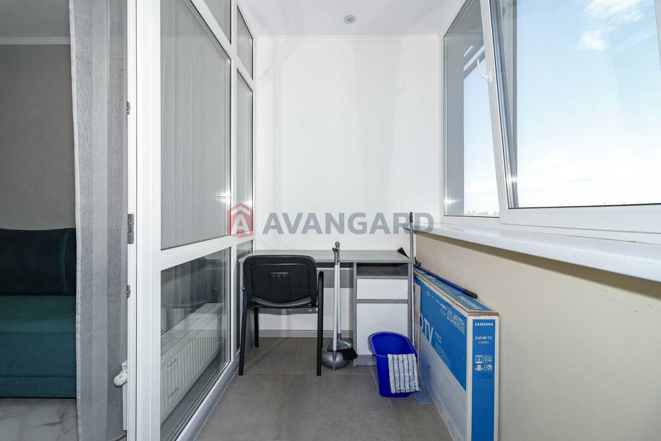Продаж 1-кімнатної квартири 43.8 м², Євгена Сверстюка вул., 6