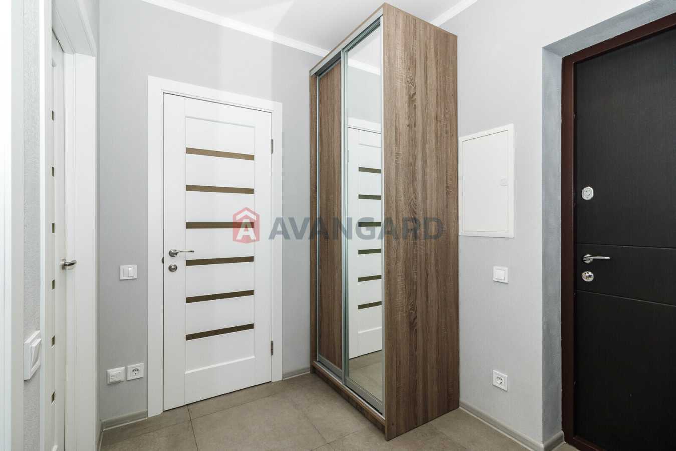 Продаж 1-кімнатної квартири 43.8 м², Євгена Сверстюка вул., 6