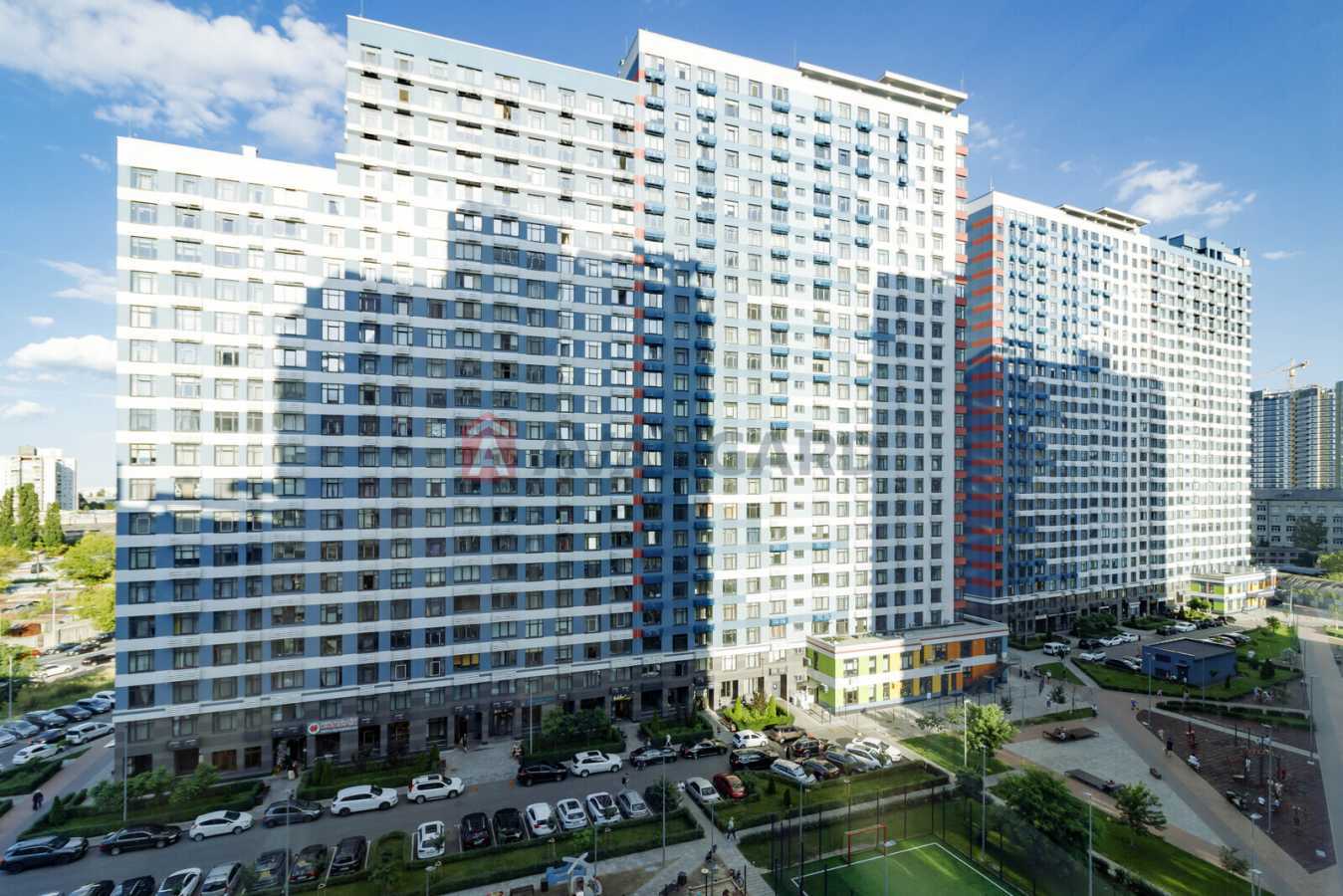 Продаж 1-кімнатної квартири 43.8 м², Євгена Сверстюка вул., 6