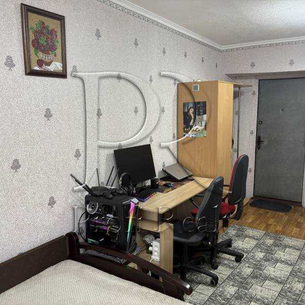 Продаж 1-кімнатної квартири 30 м², Олександрівська вул., 12/14