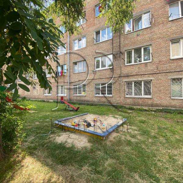 Продаж 1-кімнатної квартири 30 м², Олександрівська вул., 12/14