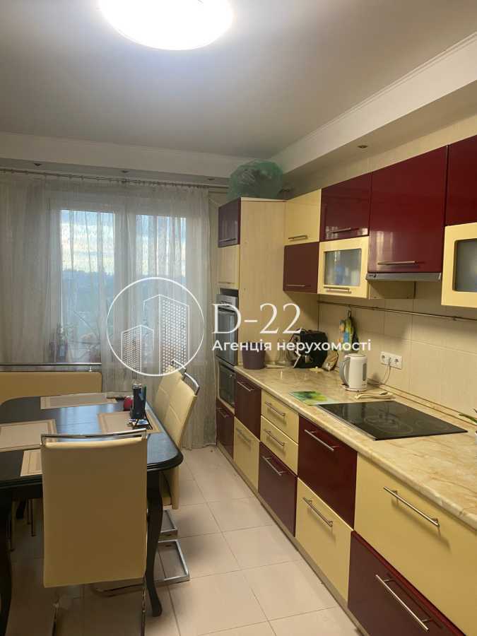 Продажа 3-комнатной квартиры 90.3 м², Петра Григоренко просп., 16