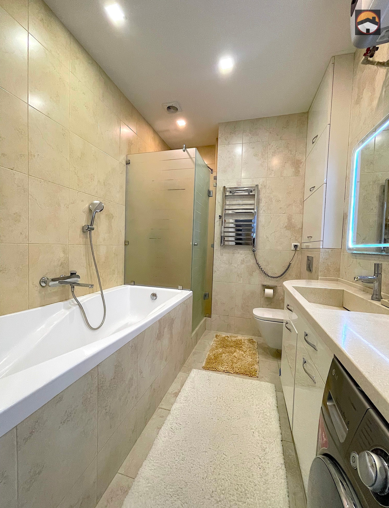 Продаж 2-кімнатної квартири 74 м², Клочківська вул., 258