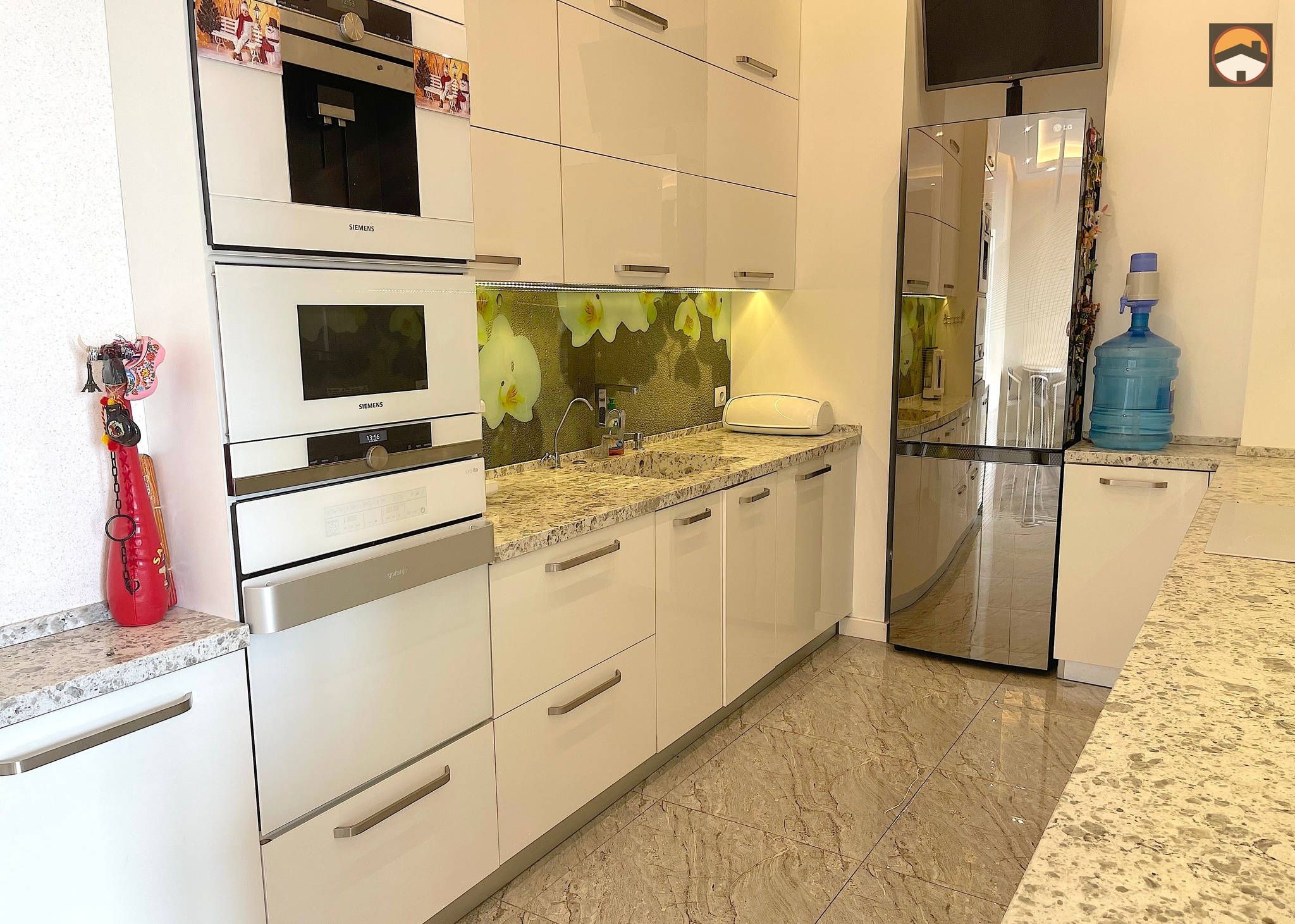 Продаж 2-кімнатної квартири 74 м², Клочківська вул., 258