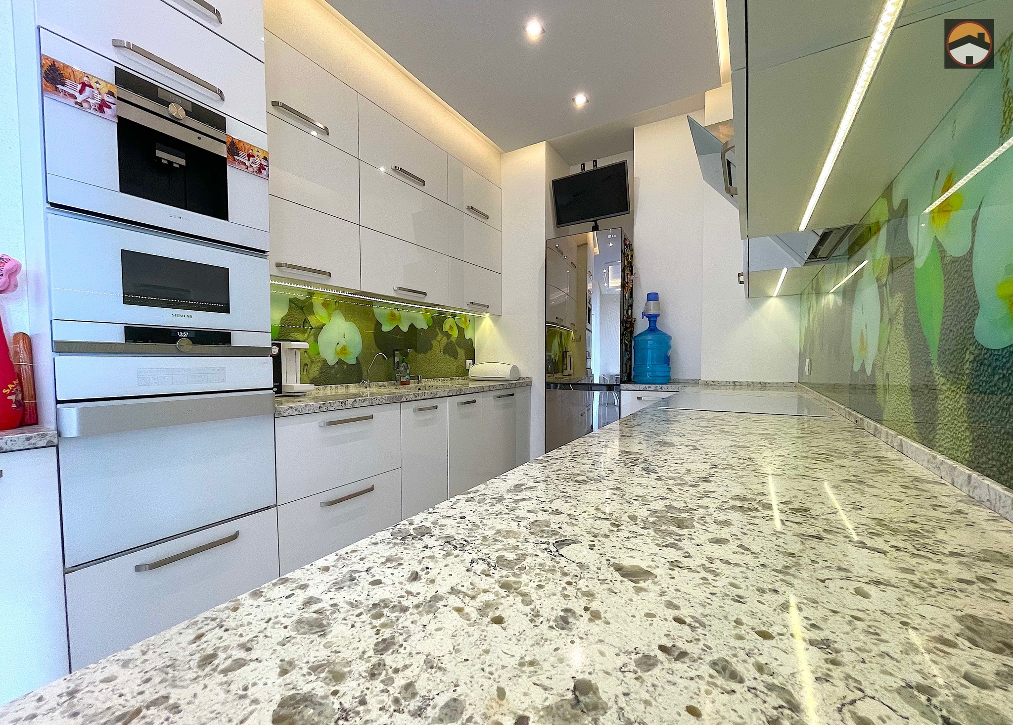 Продаж 2-кімнатної квартири 74 м², Клочківська вул., 258
