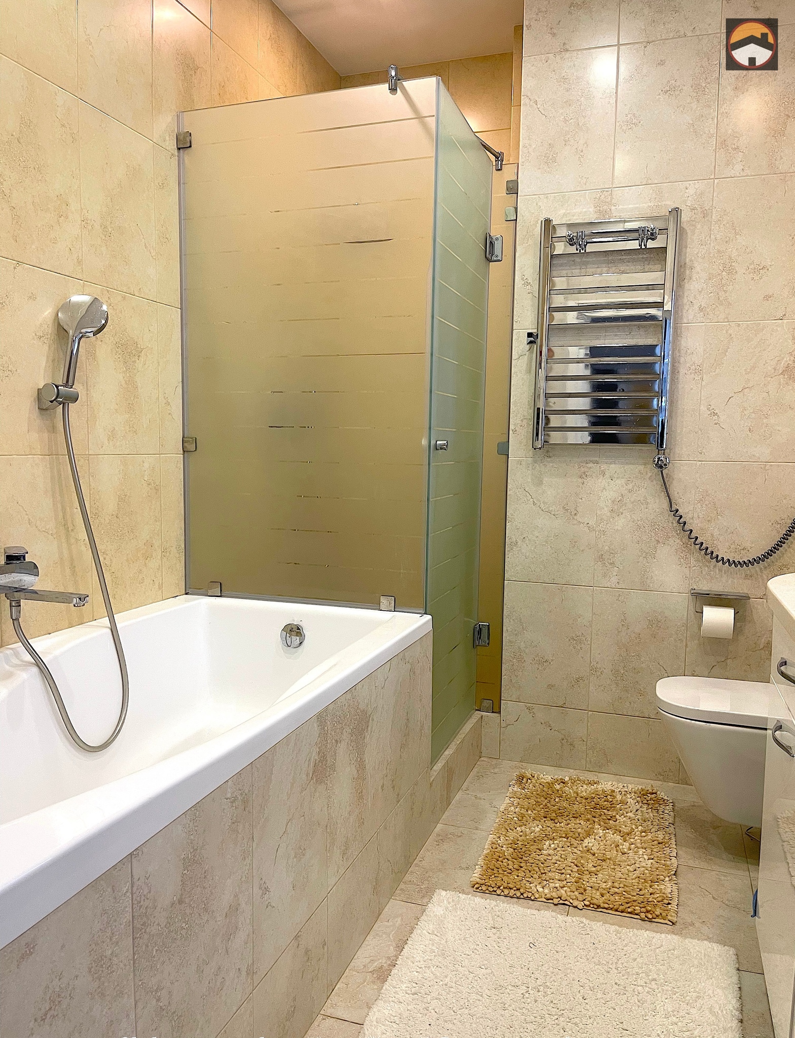 Продаж 2-кімнатної квартири 74 м², Клочківська вул., 258