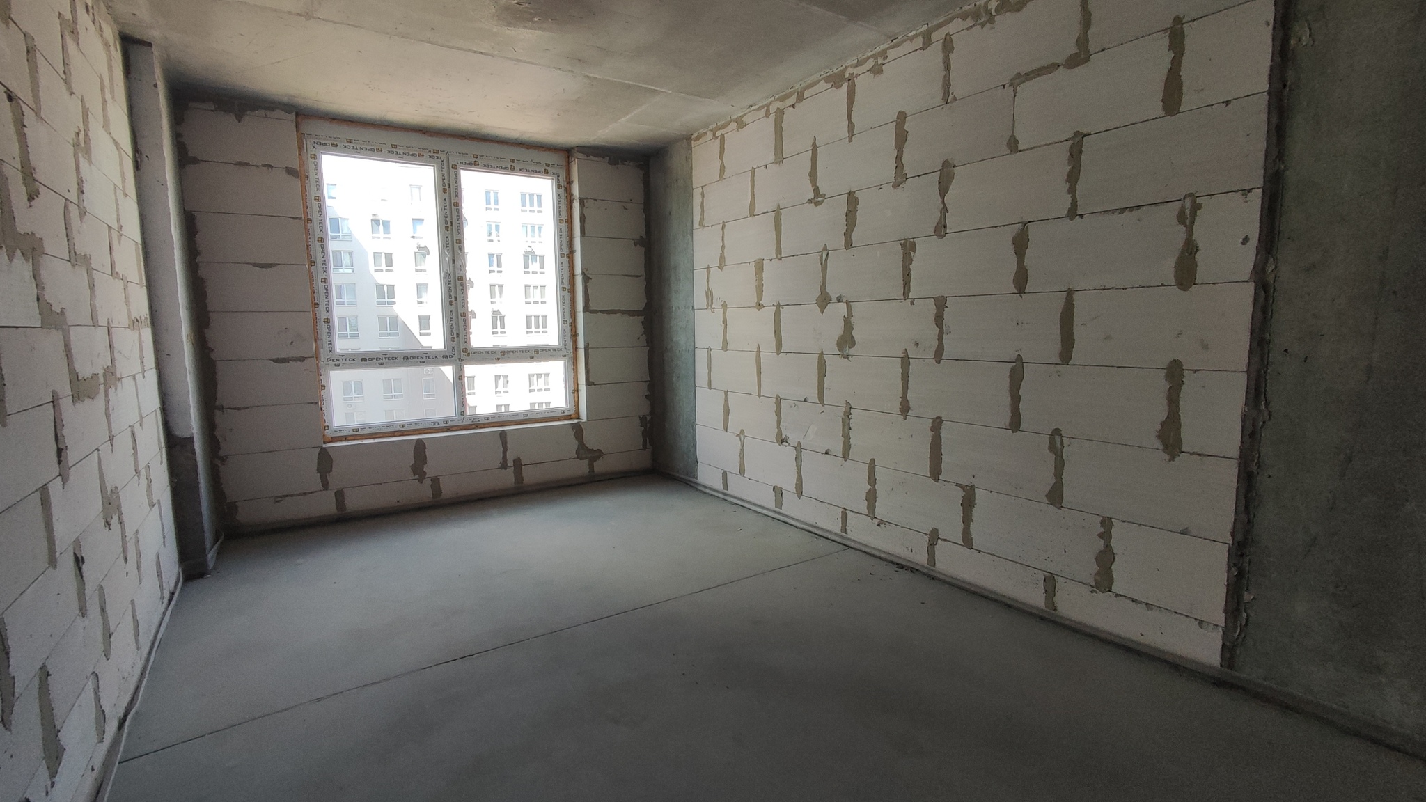 Продажа 1-комнатной квартиры 37 м², Бориса Гмыри ул.