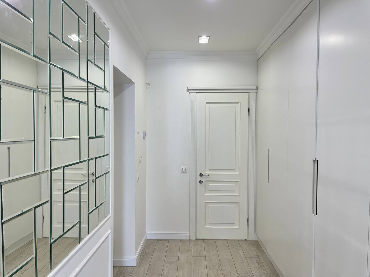 Продажа 3-комнатной квартиры 81.7 м², Николая Мазура ул., 12