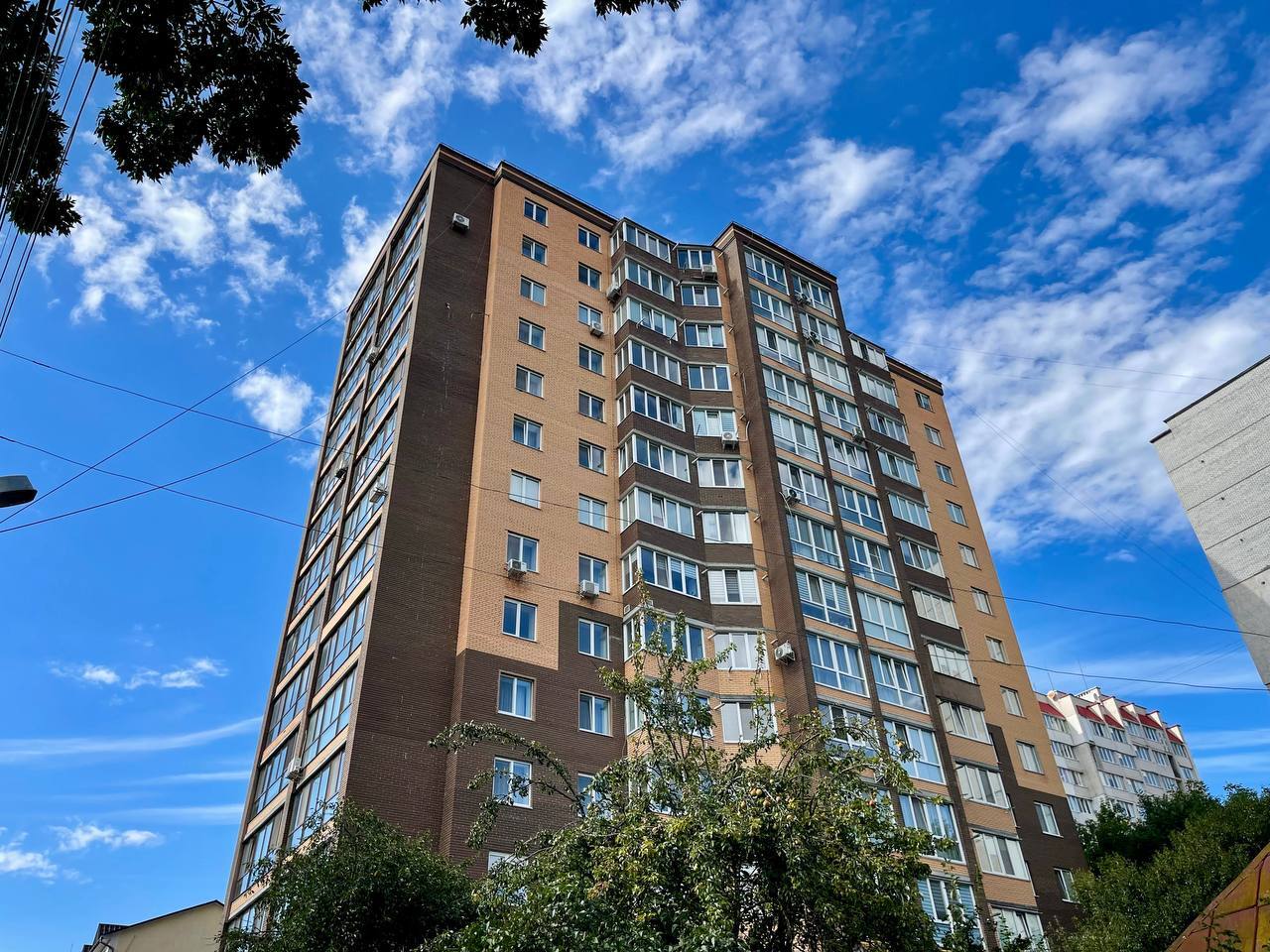 Продажа 3-комнатной квартиры 81.7 м², Николая Мазура ул., 12