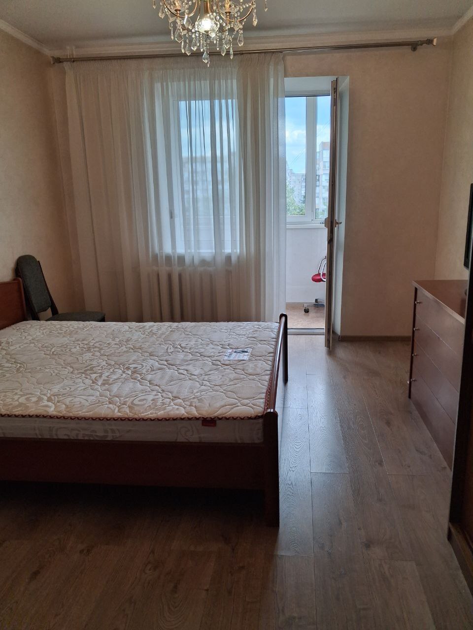 Аренда 3-комнатной квартиры 70 м², Героев Днепра ул., 73