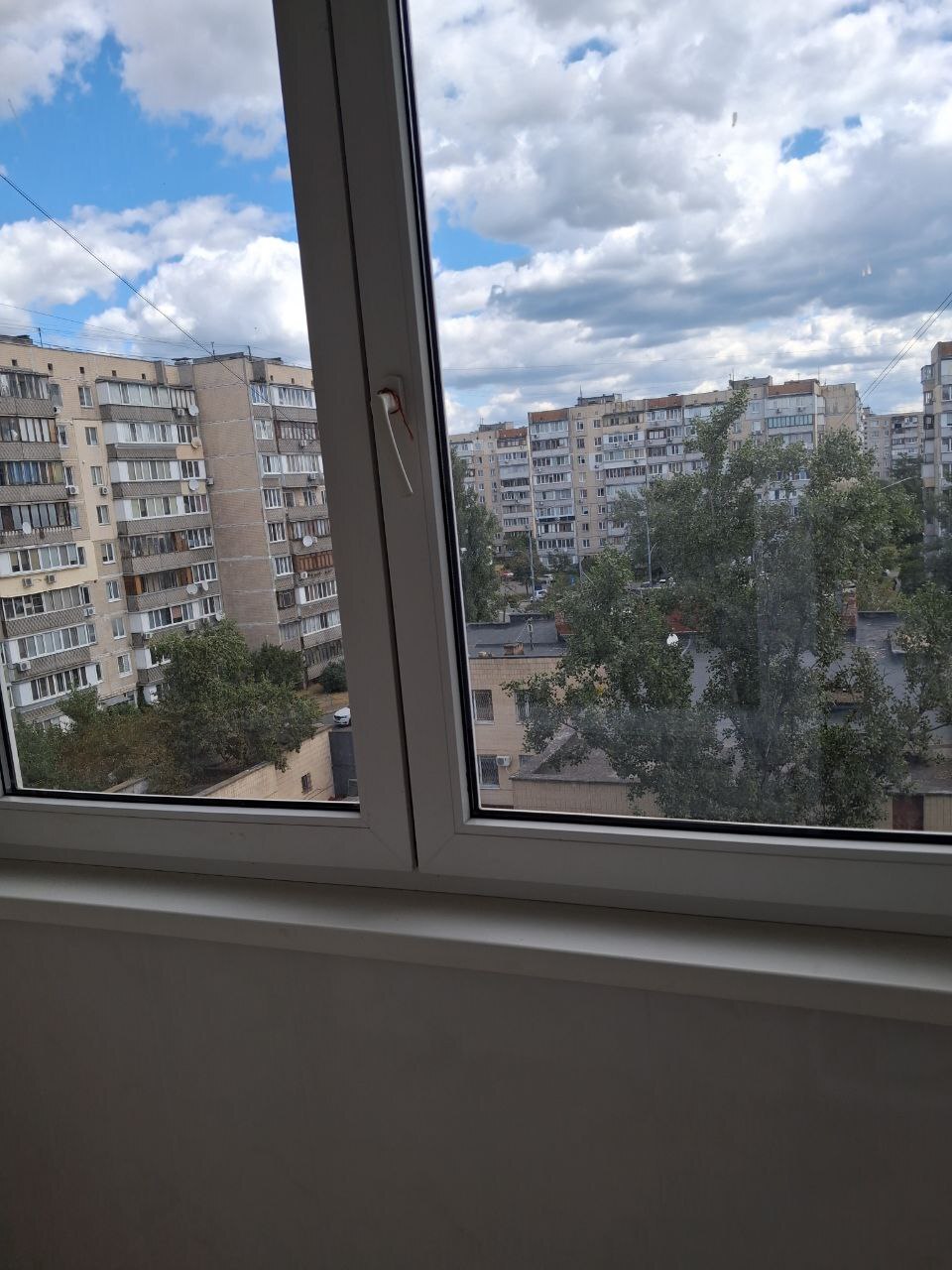 Аренда 3-комнатной квартиры 70 м², Героев Днепра ул., 73