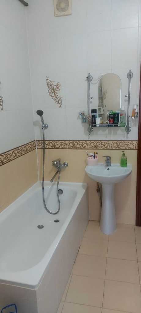 Продажа 3-комнатной квартиры 100 м², Канатная ул., 28