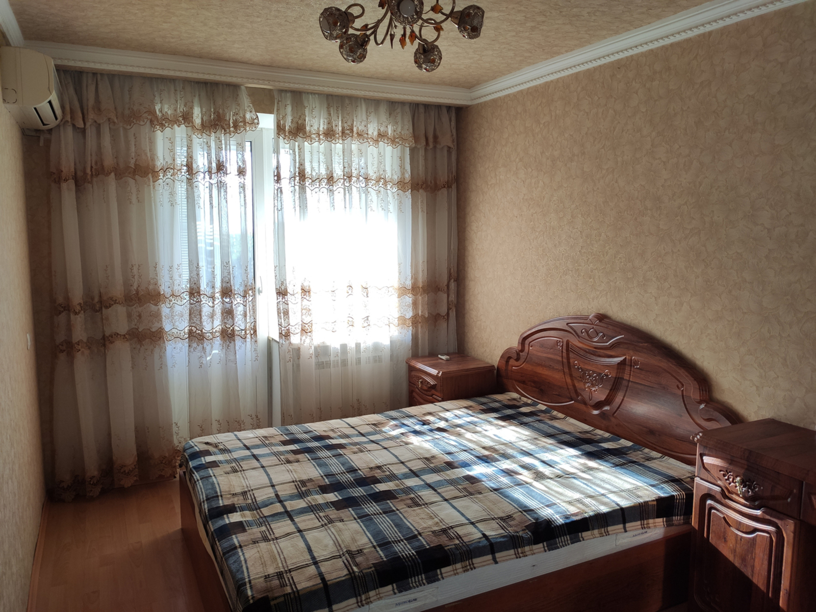 Продажа 4-комнатной квартиры 84 м², Осенняя ул., 13Б