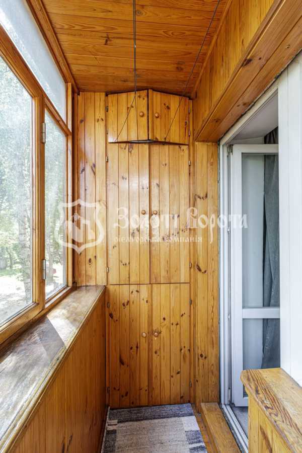 Продаж 1-кімнатної квартири 33.5 м², Перемоги вул., 9