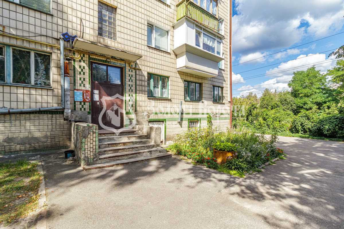 Продаж 1-кімнатної квартири 33.5 м², Перемоги вул., 9