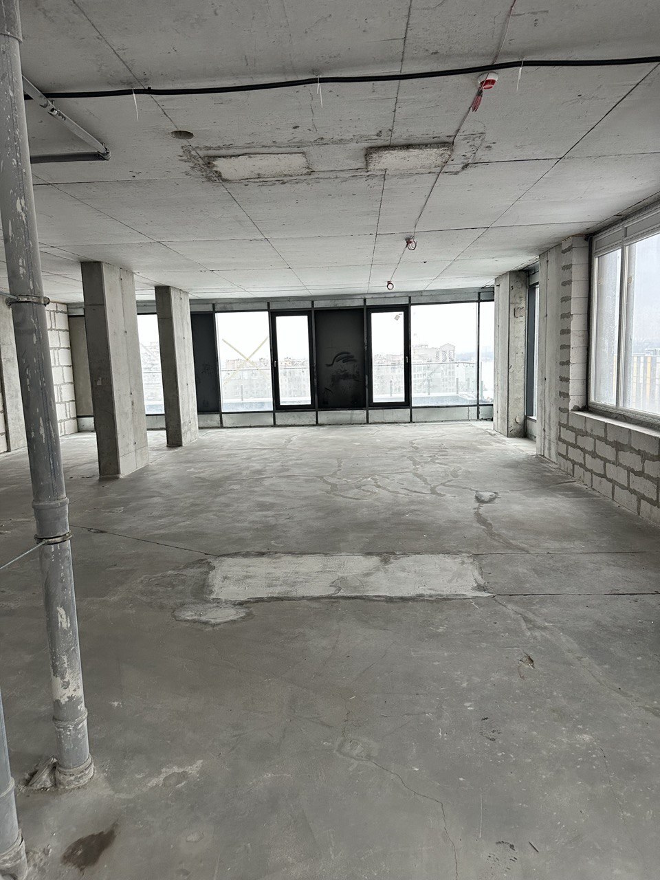 Продаж приміщення вільного призначення 165 м², Володимира Вернадського вул.