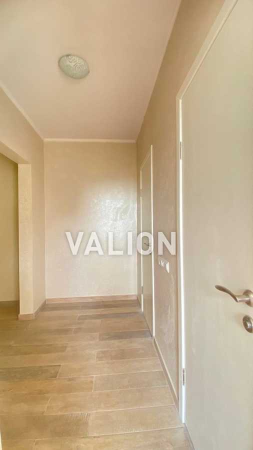 Продаж 2-кімнатної квартири 56 м², Ірпінська вул., 2