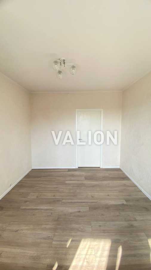Продаж 2-кімнатної квартири 56 м², Ірпінська вул., 2