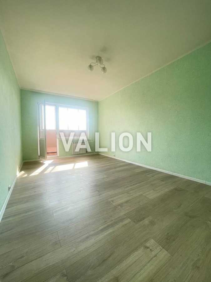 Продаж 2-кімнатної квартири 56 м², Ірпінська вул., 2